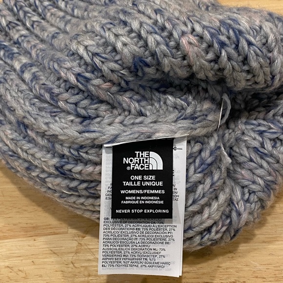 The North Face OS cozy chunky beanie Light Grey Heather/Multi-color deep fit NWT - Picture 9 of 10